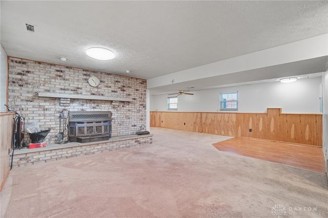 321 Rankin Drive, Englewood, OH 45322