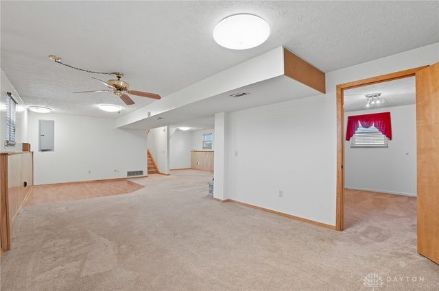 321 Rankin Drive, Englewood, OH 45322