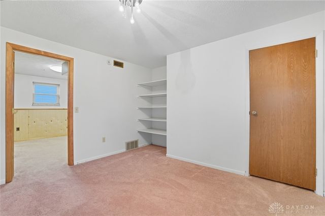 321 Rankin Drive, Englewood, OH 45322