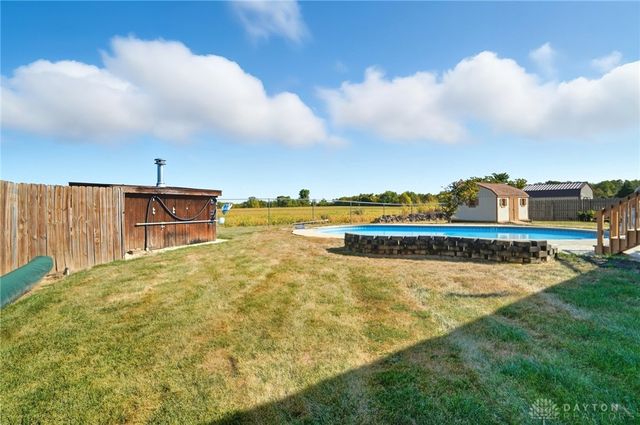 321 Rankin Drive, Englewood, OH 45322