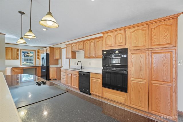 321 Rankin Drive, Englewood, OH 45322