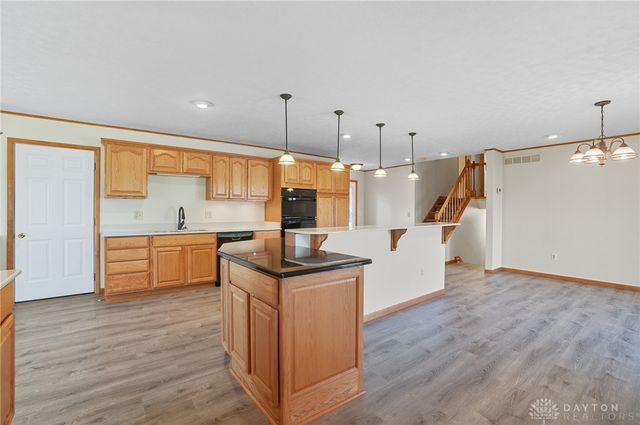 321 Rankin Drive, Englewood, OH 45322