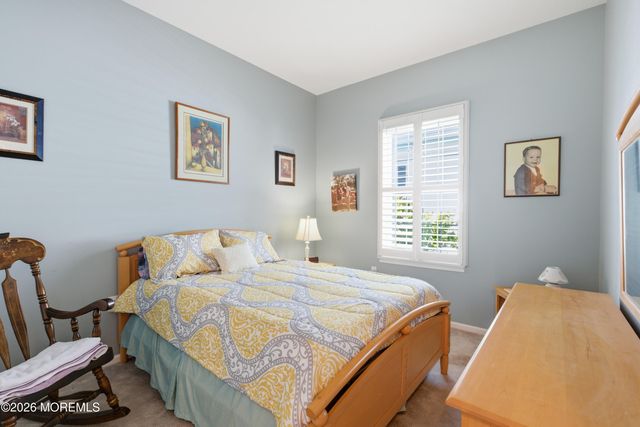 19 Saint Andrews Road, Jackson, NJ 08527