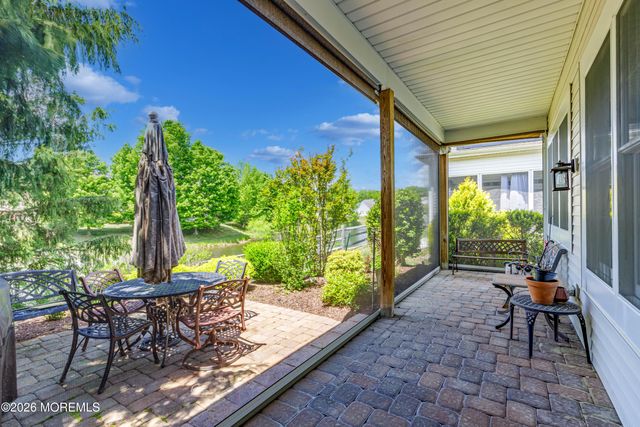 19 Saint Andrews Road, Jackson, NJ 08527