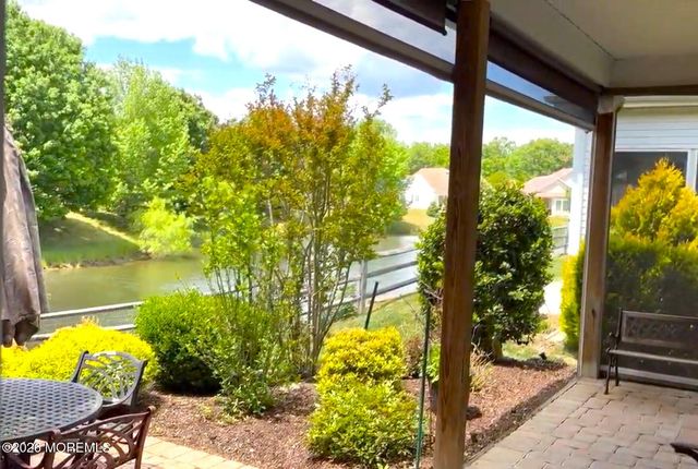 19 Saint Andrews Road, Jackson, NJ 08527