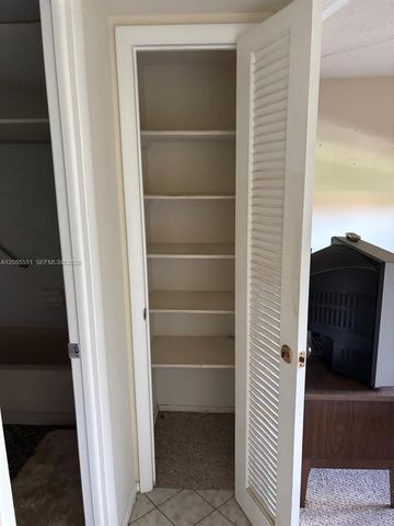 8021 N Sunrise Lakes Drive 310, Sunrise, FL 33322
