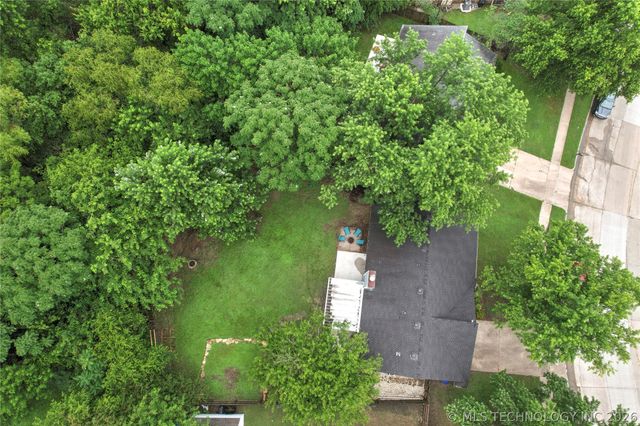 1104 W Waco Street, Broken Arrow, OK 74011
