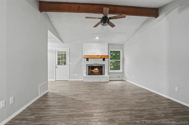 1104 W Waco Street, Broken Arrow, OK 74011