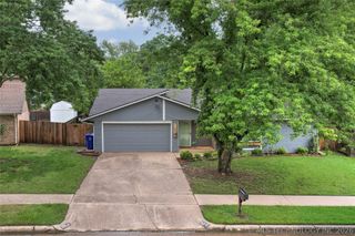 1104 W Waco Street, Broken Arrow, OK 74011