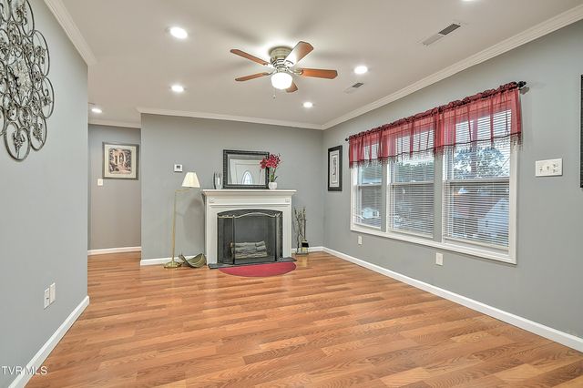 1212 Marguerite Street, Morristown, TN 37814