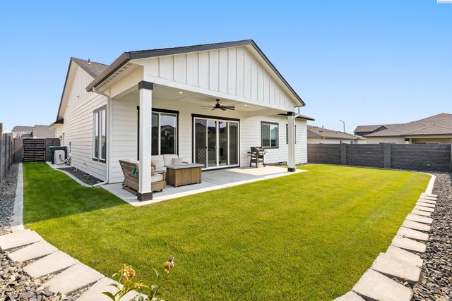 2285 Estate Ave., Richland, WA 99352