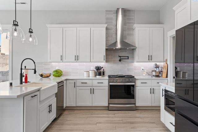 2285 Estate Ave., Richland, WA 99352