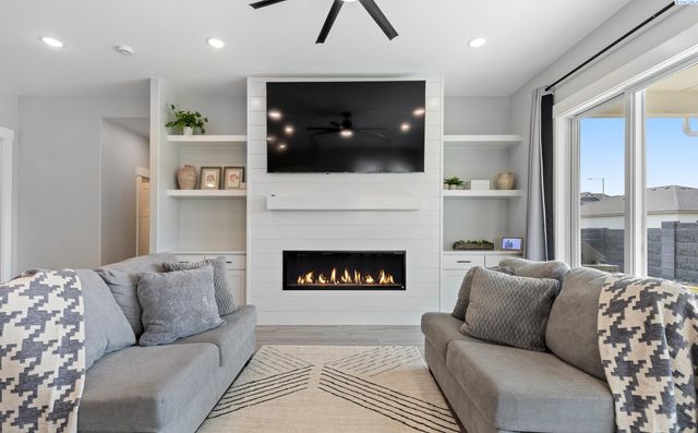 2285 Estate Ave., Richland, WA 99352