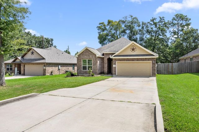28622 Champion Oaks Drive, Magnolia, TX 77354
