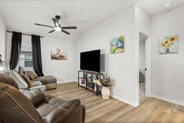 5825 Foggy Lagoon Drive, Waco, TX 76708