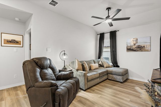 5825 Foggy Lagoon Drive, Waco, TX 76708