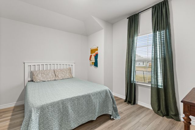 5825 Foggy Lagoon Drive, Waco, TX 76708