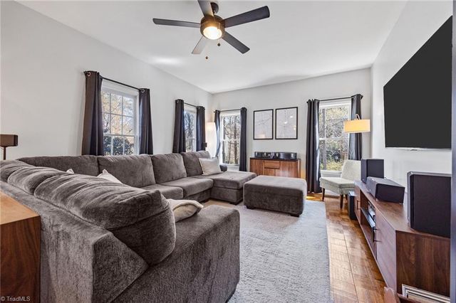 2802 Breckenridge Court, High Point, NC 27265