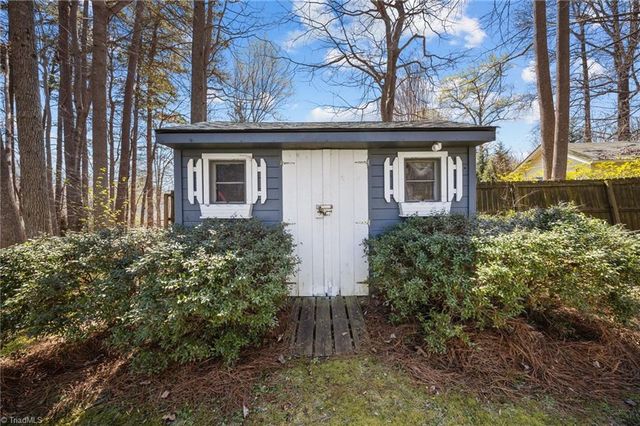 2802 Breckenridge Court, High Point, NC 27265