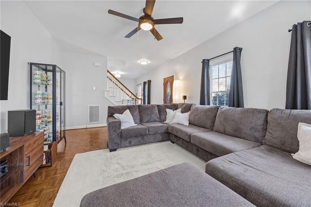 2802 Breckenridge Court, High Point, NC 27265