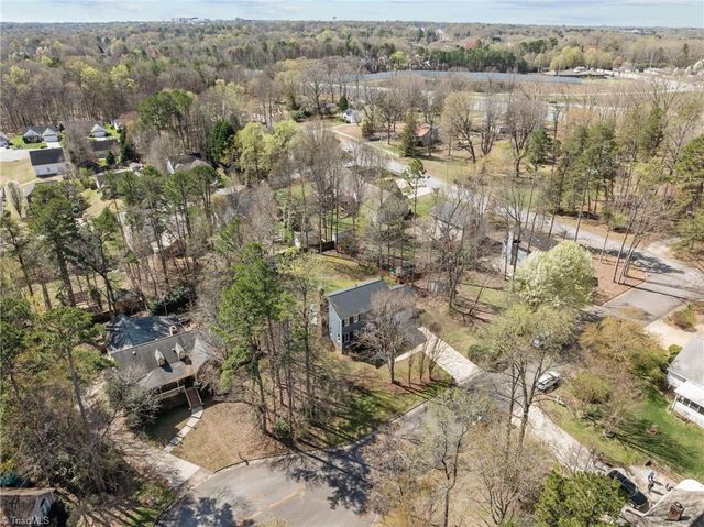 2802 Breckenridge Court, High Point, NC 27265