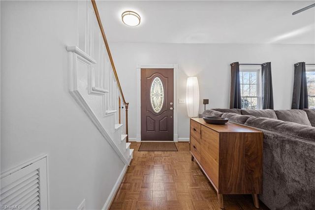 2802 Breckenridge Court, High Point, NC 27265