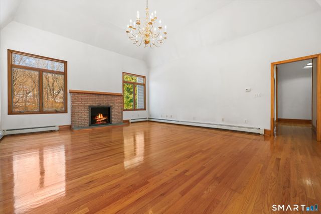 159 Freeman Road, Oxford, CT 06478