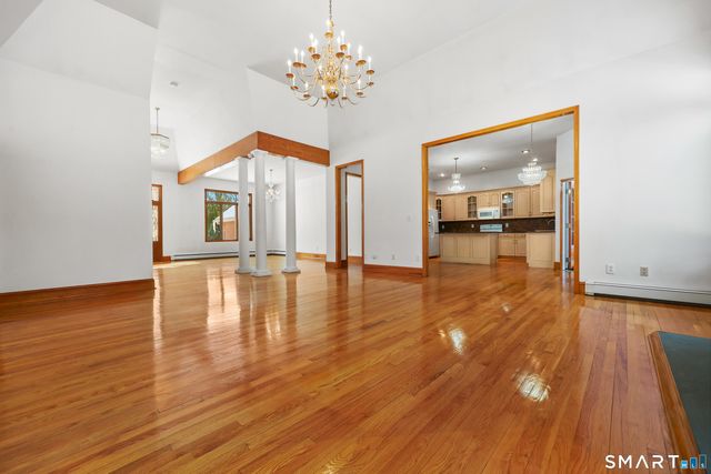 159 Freeman Road, Oxford, CT 06478