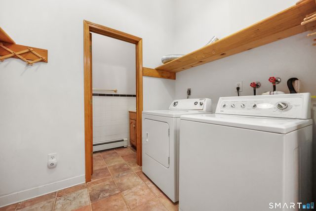 159 Freeman Road, Oxford, CT 06478