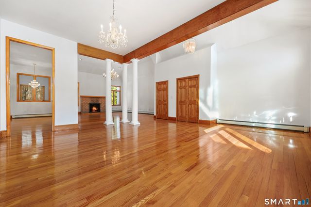 159 Freeman Road, Oxford, CT 06478