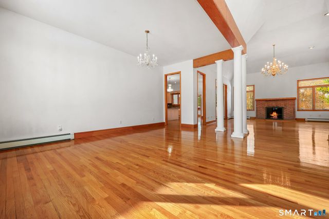 159 Freeman Road, Oxford, CT 06478