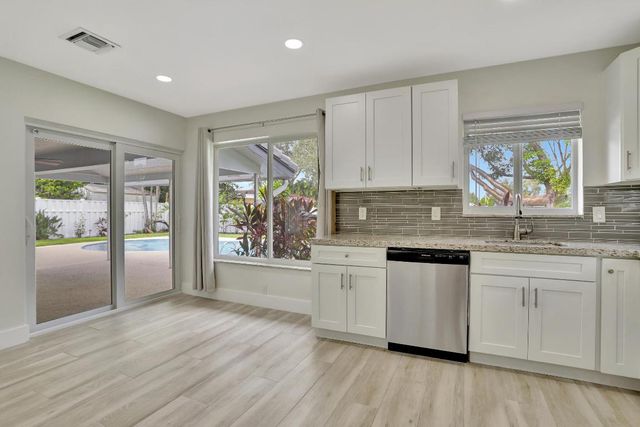 421 SE 5 Terrace, Pompano Beach, FL 33060