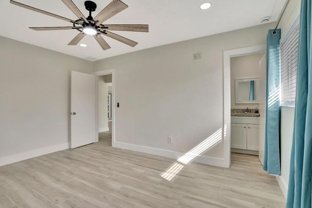 421 SE 5 Terrace, Pompano Beach, FL 33060