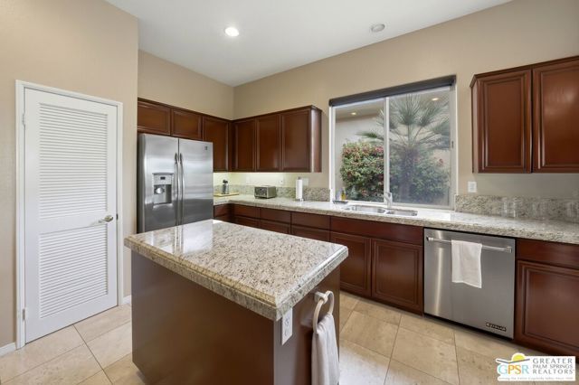 149 E Kavenish Drive, Rancho Mirage, CA 92270