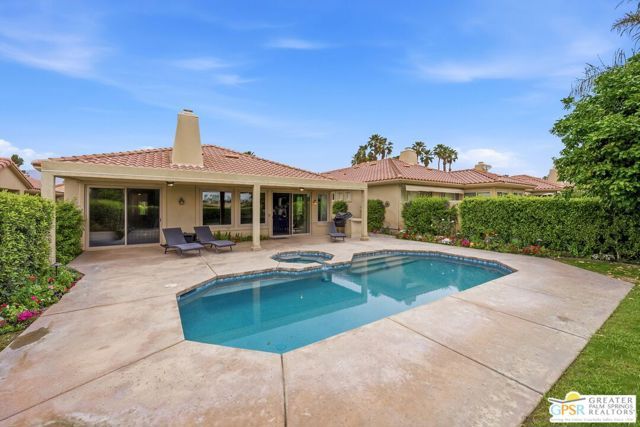 149 E Kavenish Drive, Rancho Mirage, CA 92270