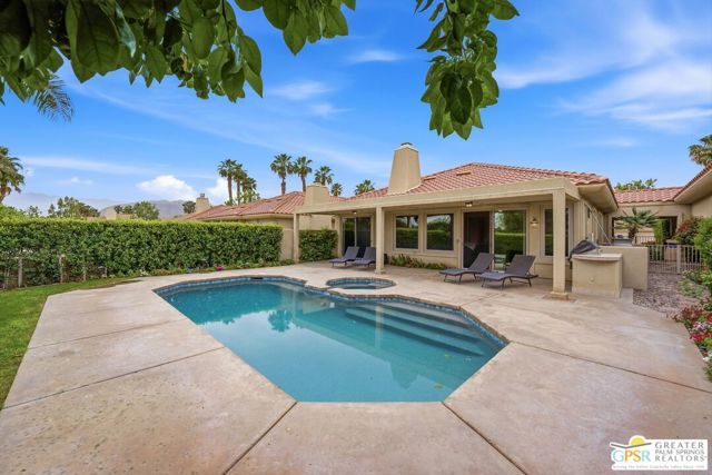 149 E Kavenish Drive, Rancho Mirage, CA 92270