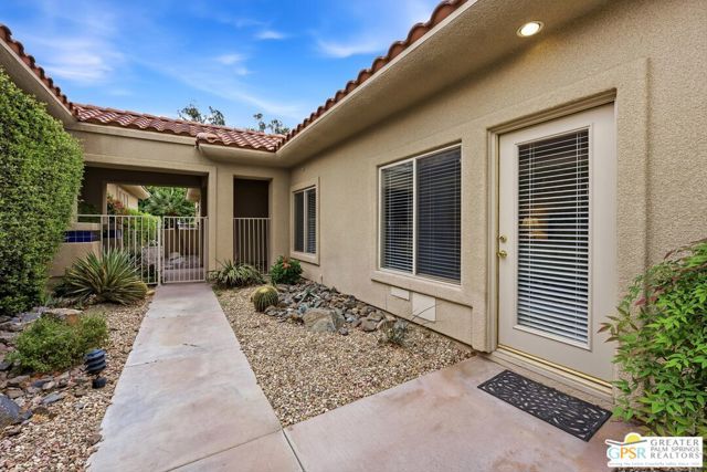 149 E Kavenish Drive, Rancho Mirage, CA 92270