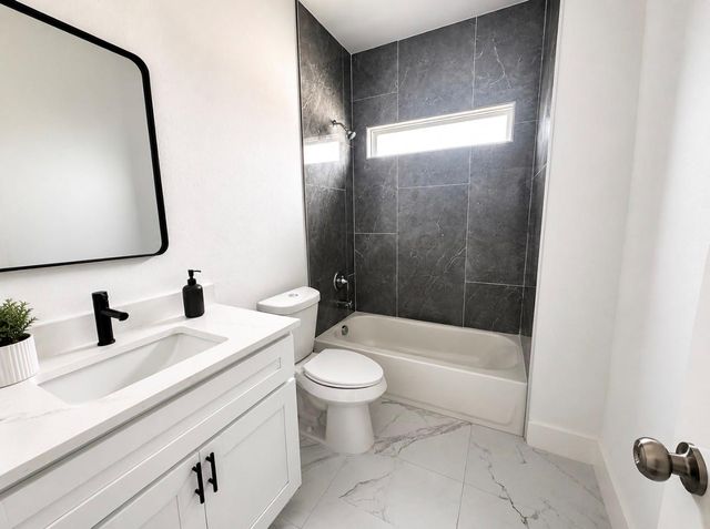 7938 Angus Street, Houston, TX 77028