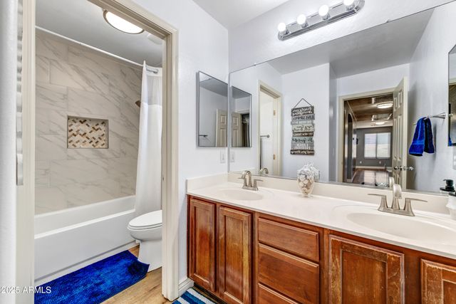 16585 W HARRISON Street, Goodyear, AZ 85338