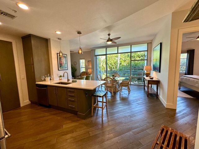 365 SE 6th Avenue 203, Delray Beach, FL 33483