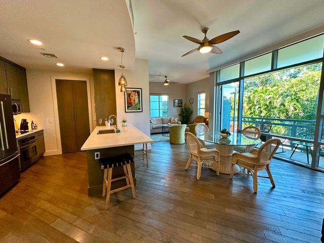 365 SE 6th Avenue 203, Delray Beach, FL 33483