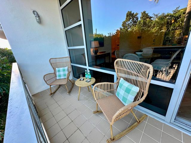 365 SE 6th Avenue 203, Delray Beach, FL 33483