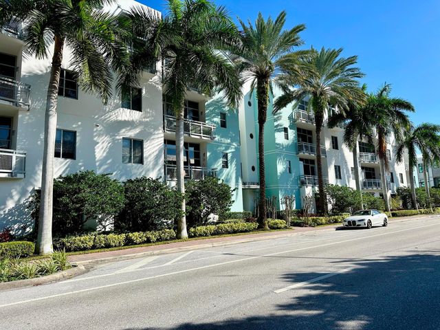 365 SE 6th Avenue 203, Delray Beach, FL 33483