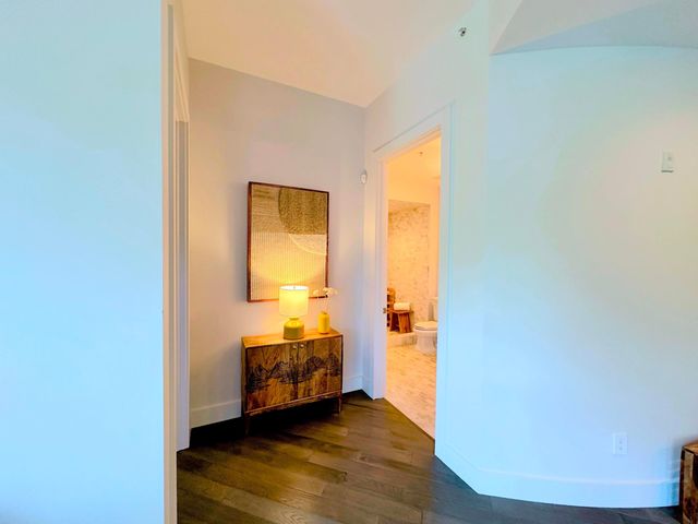 365 SE 6th Avenue 203, Delray Beach, FL 33483