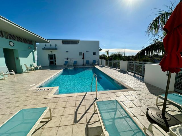 365 SE 6th Avenue 203, Delray Beach, FL 33483