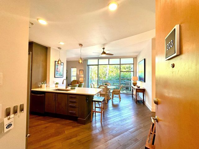 365 SE 6th Avenue 203, Delray Beach, FL 33483