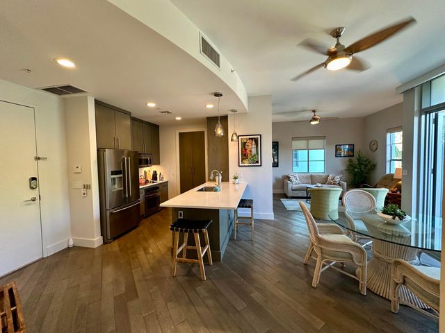 365 SE 6th Avenue 203, Delray Beach, FL 33483