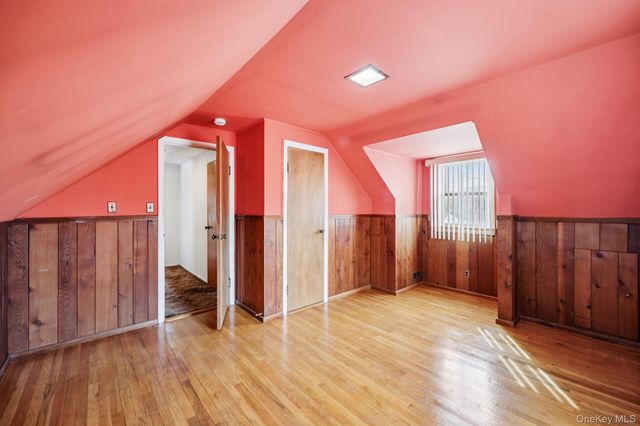 132 Albertson Parkway, Albertson, NY 11507