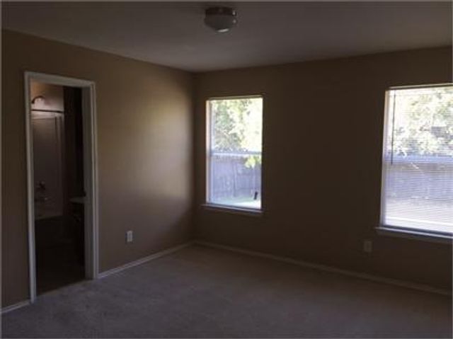 846 Indian Meadow DR, Georgetown, TX 78626