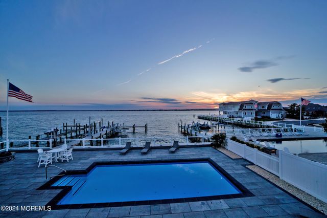 340 Bay Lane, Mantoloking, NJ 08738